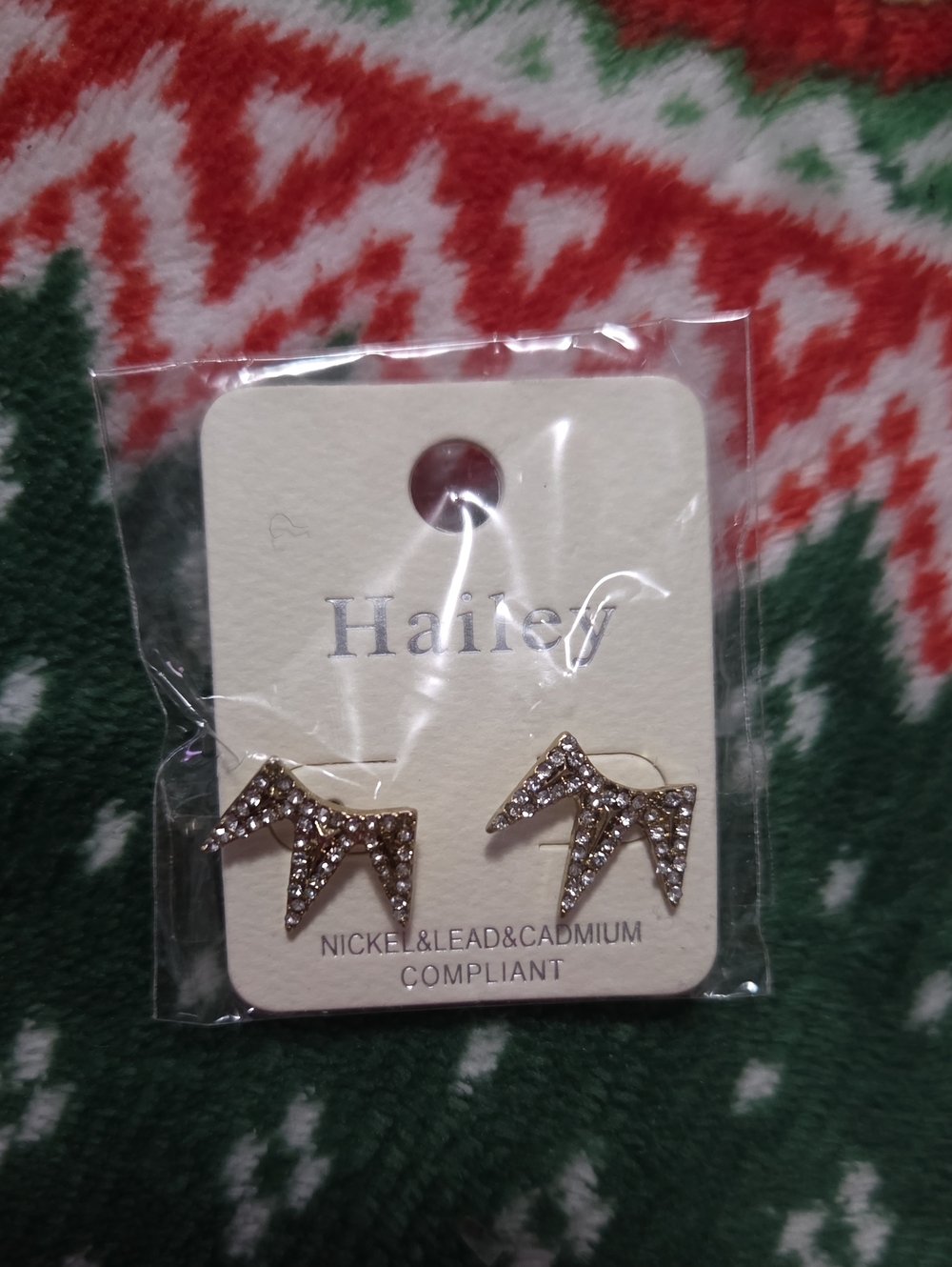 Crown Stud Earrings - Gold